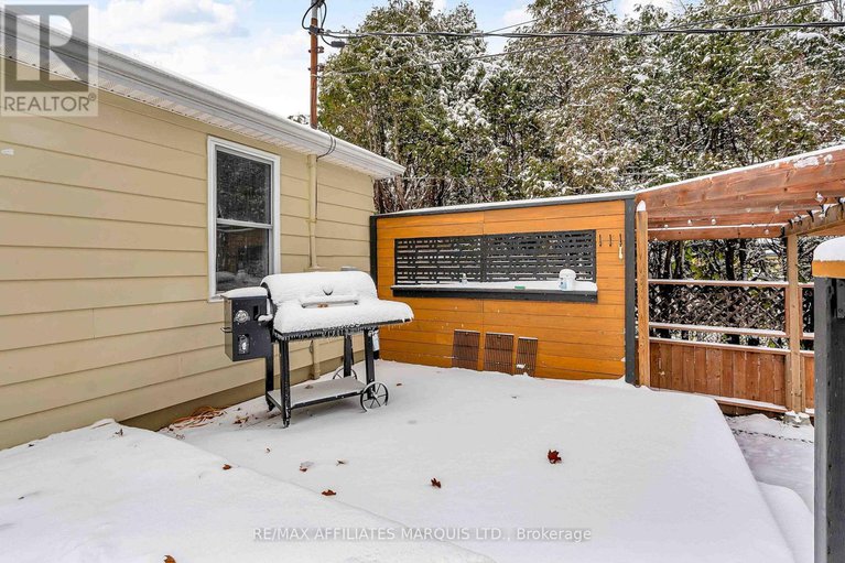 29096384/24-bethune-avenue/long-sault/south-stormont/ontario/K0C1P0_36