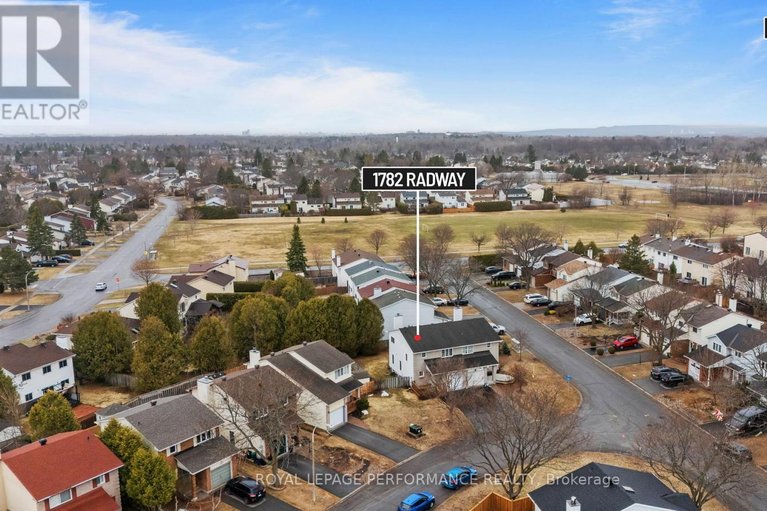 29594623/1782-radway-terrace/chateauneuf/ottawa/ontario/K1C5K2_4