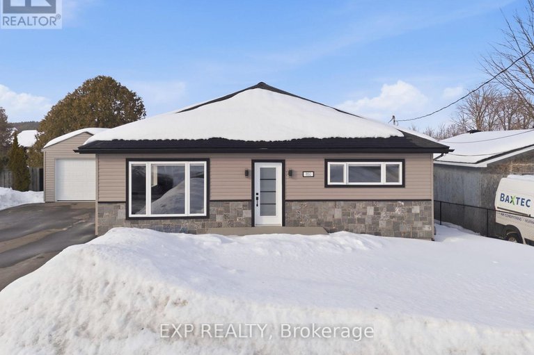 29381359/850-chapman-street/town-of-rockland/clarence-rockland/ontario/K4K1E6_32