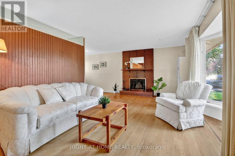28954336/6-higwood-drive/borden-farmstewart-farmcarleton-heightsparkwood-hills/ottawa/ontario/K2E5K7_6