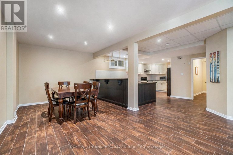 28981674/221-madhu-crescent/mooneys-bay/ottawa/ontario/K2C4J2_28