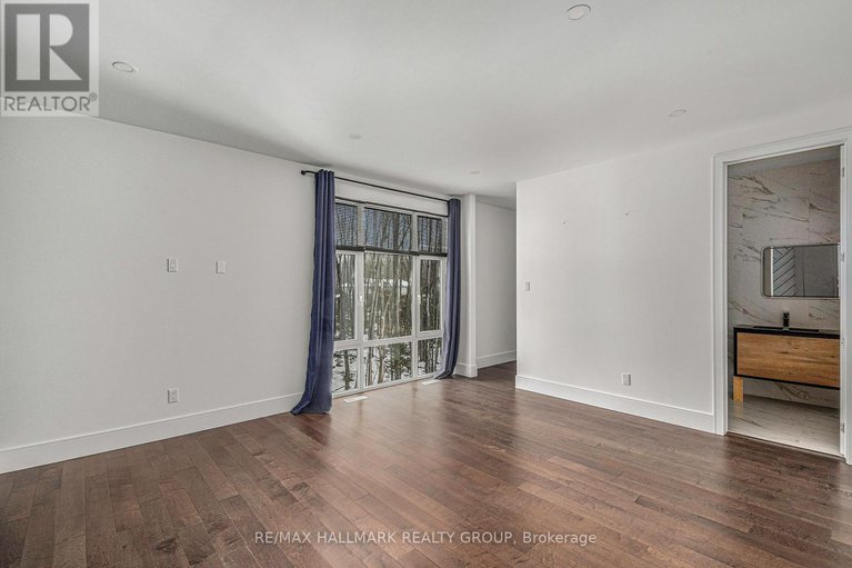 29127161/132-robert-taite-drive/cumberland-estates/ottawa/ontario/K4C1A9_27