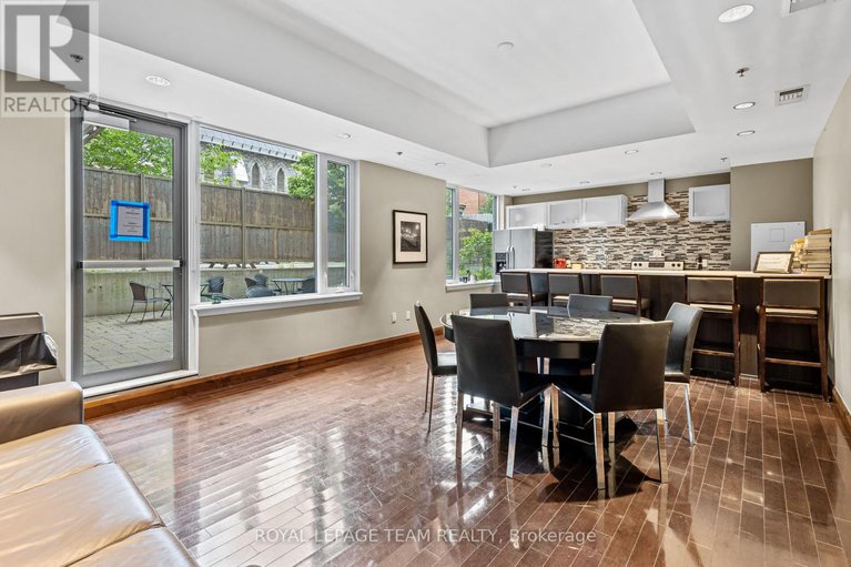 28483643/509-238-besserer-street-e/sandy-hill/ottawa/ontario/K1N6B1_29
