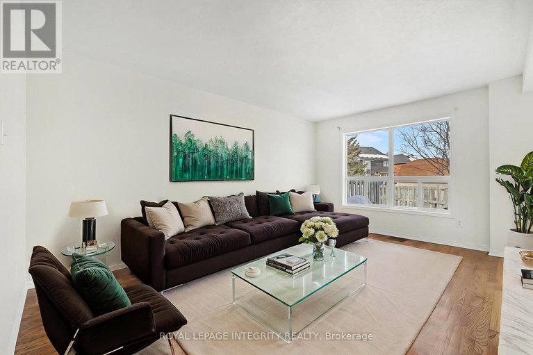 29426649/77-daventry-crescent/longfields/ottawa/ontario/K2J4M8_7