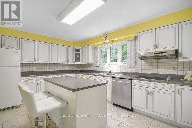28571560/222-north-road/drummondnorth-elmsley-north-elmsley-twp/drummondnorth-elmsley/ontario/K7A4S4_7