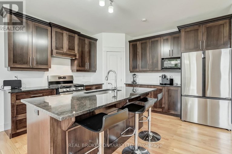 29447327/6237-perth-street/richmond/ottawa/ontario/K0A1Z0_21