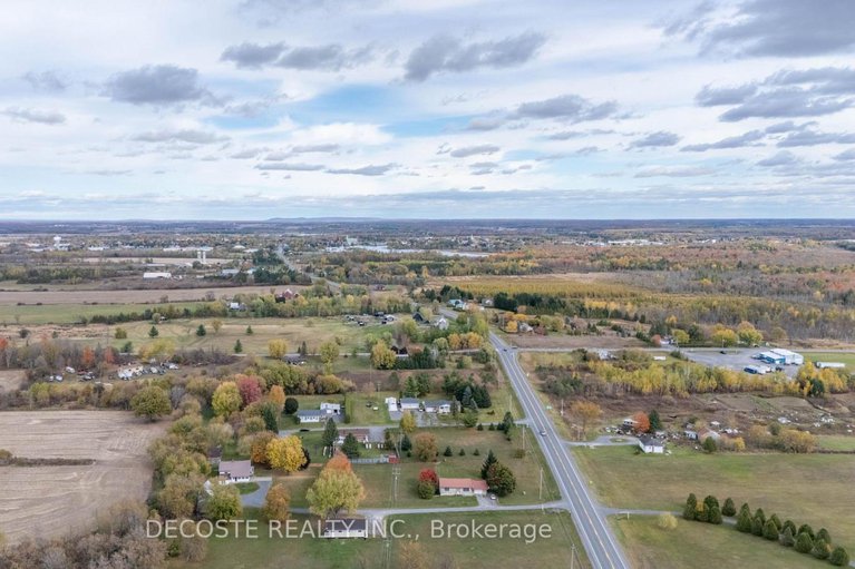 29008744/20015c-county-43-road/north-glengarry-kenyon-twp/north-glengarry/ontario/K0C1A0_39