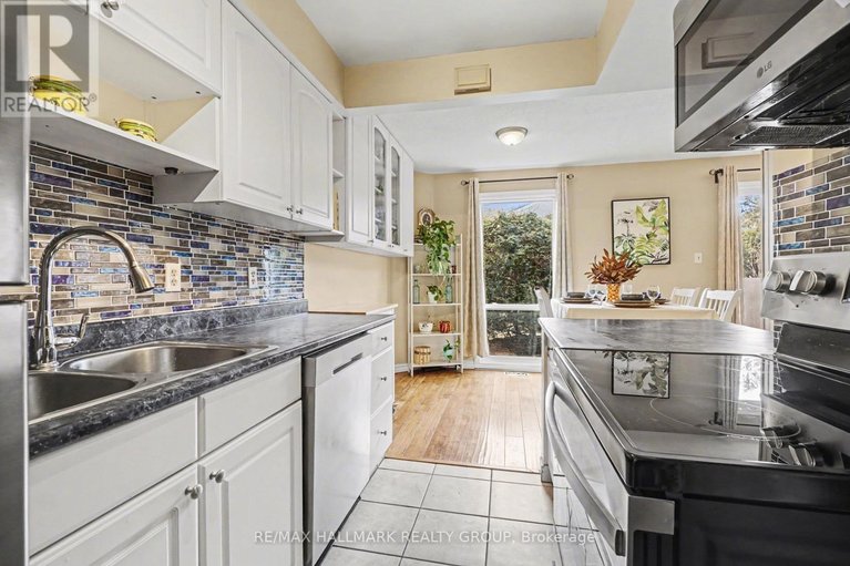 29562220/12d-arnold-drive/arbeatha-park/ottawa/ontario/K2H6V9_8