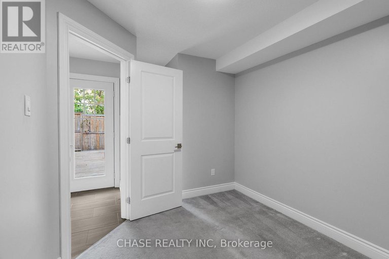 28902928/728-reverie-private/stittsville-central/ottawa/ontario/K2S0T9_24