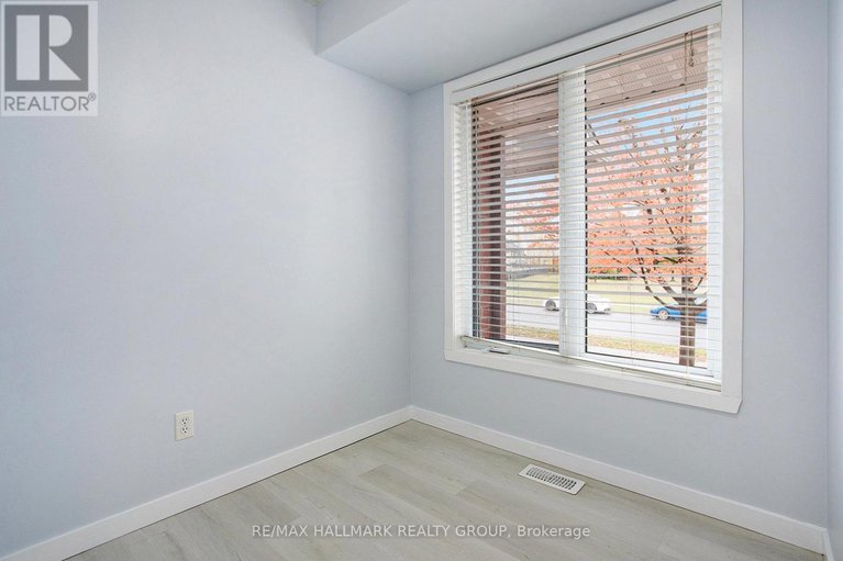 29357932/281-aquaview-drive/avalon-east/ottawa/ontario/K4A0B6_21