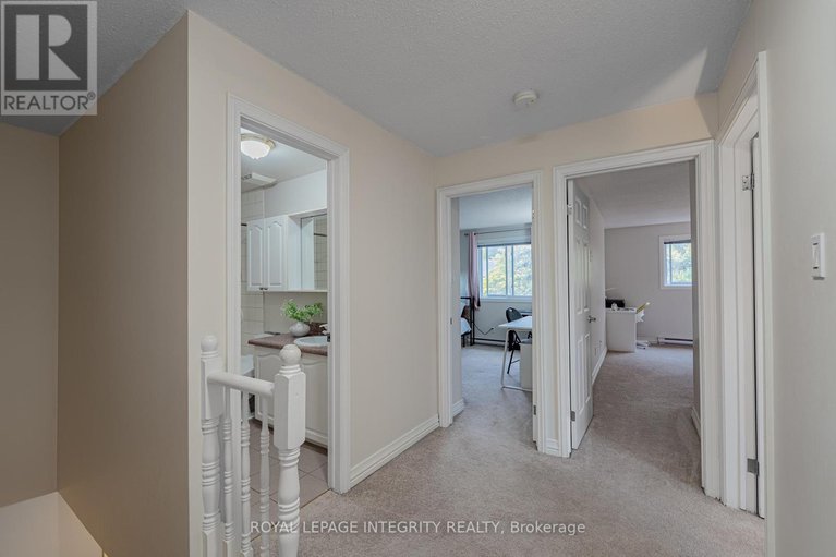 28965141/5-400-fenerty-court/katimavik/ottawa/ontario/K2L3A9_21