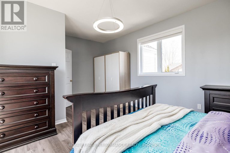 28214231/1-grandlea-terrace/barrhaven-east/ottawa/ontario/K2G6X4_35