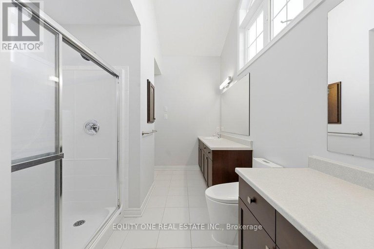 29590568/240-trailgate-street/riverside-southgloucester-glen/ottawa/ontario/K1V0Z9_34