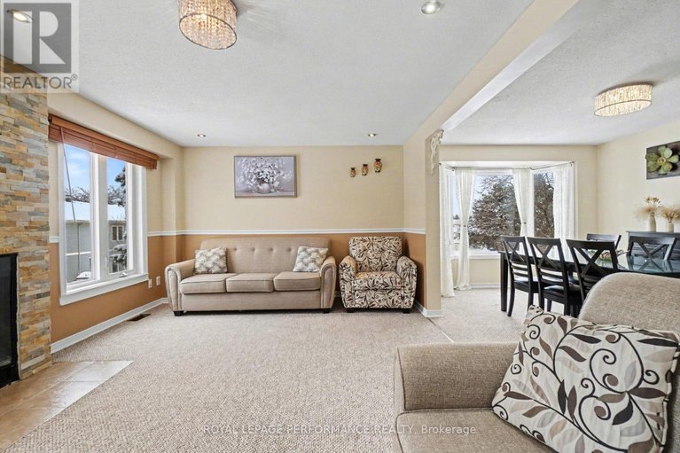 29397617/1931-ashmont-street/chapel-hill/ottawa/ontario/K1C7B9_5