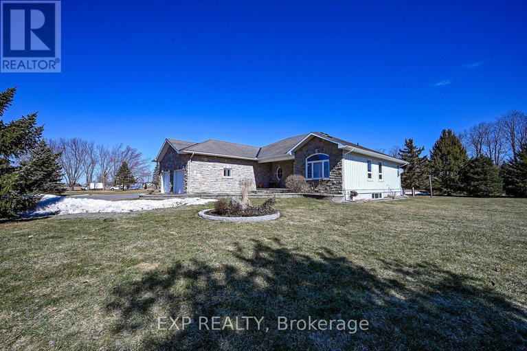 28062332/415-johnston-road/north-grenville-twp-kemptville-south/north-grenville/ontario/K0G1J0_3