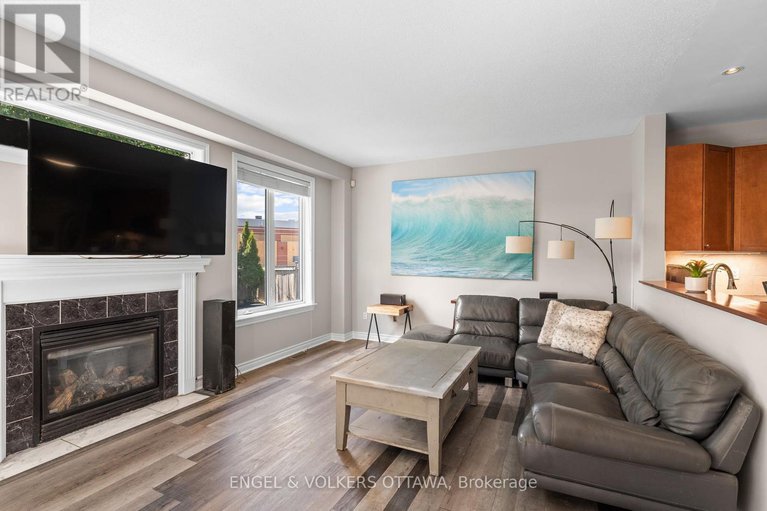 28760668/98-anfield-crescent-e/barrhaven-east/ottawa/ontario/K2G7B7_16