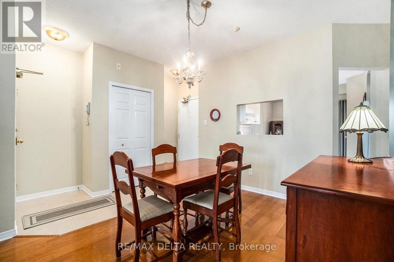 28965140/6-2086-valin-street/springridgeeast-village/ottawa/ontario/K4A0C1_14