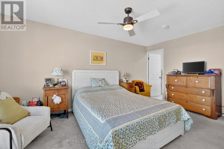 29430894/2608-1025-richmond-road/woodroffe/ottawa/ontario/K2B8G8_35