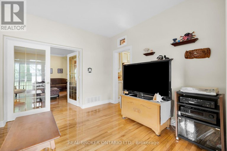 28518233/164-baillie-avenue/constance-bay/ottawa/ontario/K0A3M0_11