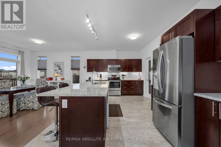 29450654/1013-diamond-street/clarencerockland-twp/clarence-rockland/ontario/K4K0H7_10