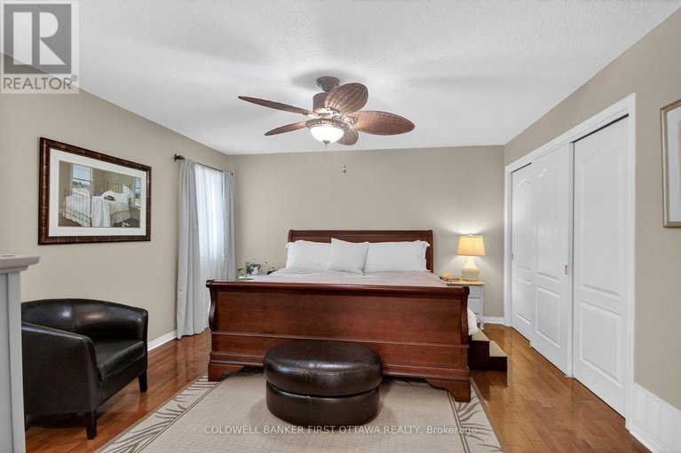 29480327/2960-ernside-crescent/cumberland-estates/ottawa/ontario/K4C1B6_14