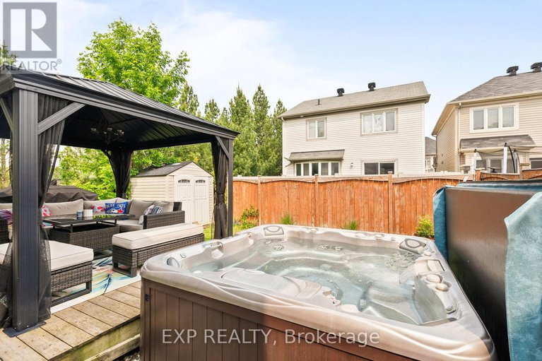 28680444/3473-river-run-avenue/half-moon-bay/ottawa/ontario/K2J0R8_28