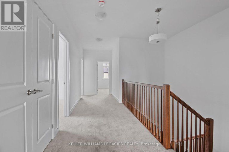 28608442/11-mendoza-way/emerald-meadowstrailwest/ottawa/ontario/K2S1B6_13