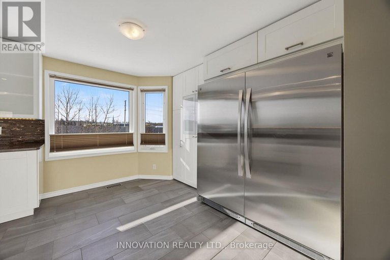 29407951/1-6881-du-bois-avenue/convent-glen-north/ottawa/ontario/K1C5K5_15