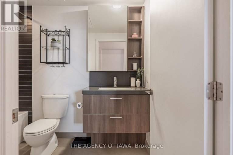 28280831/620-360-mcleod-street/ottawa-centre/ottawa/ontario/K2P1A9_21