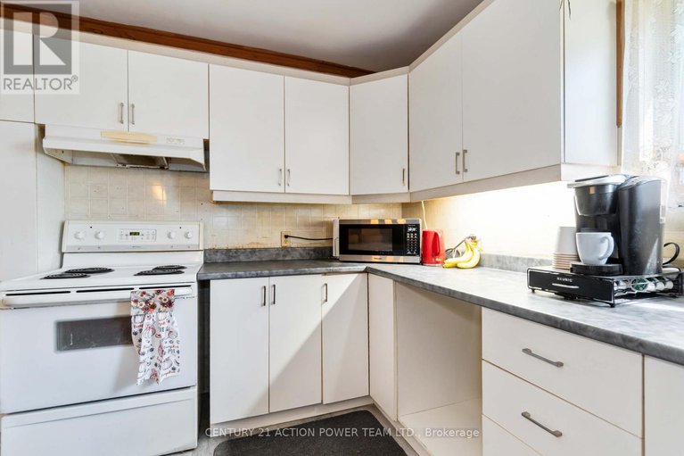28888817/4975-st-paul-street/east-hawkesbury-twp/hawkesbury/ontario/K0B1P0_25
