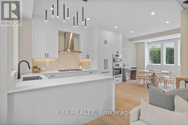 28843557/630-tweedsmuir-avenue/westborohampton-park/ottawa/ontario/K1Z5P5_12