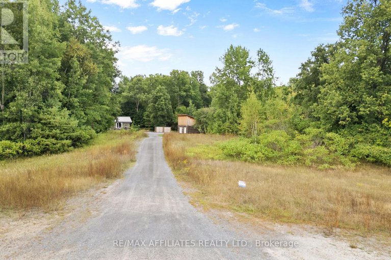 28768998/788-french-line-road/lanark-highlands-darling-twp/lanark-highlands/ontario/K0G1K0_38