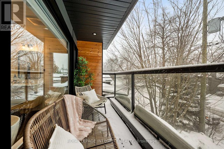 29407569/276-clare-street/westborohampton-park/ottawa/ontario/K1Z7E3_21