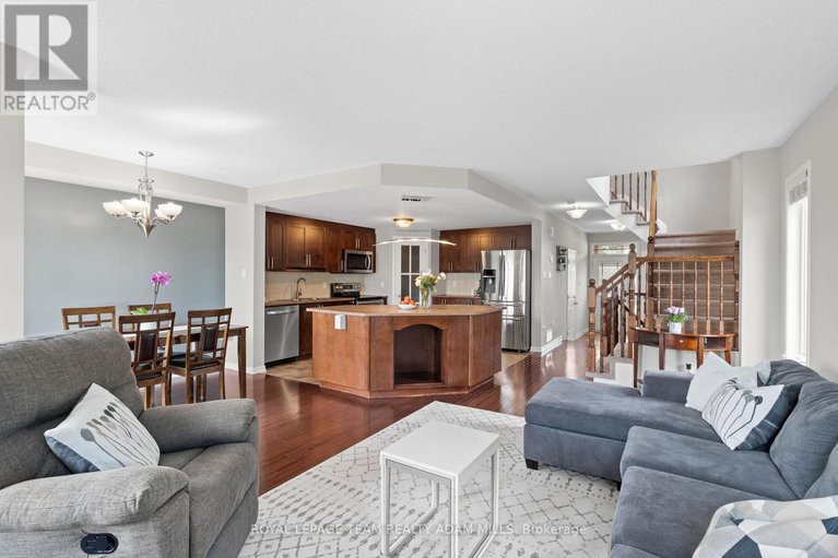 28591916/1543-carronbridge-circle/emerald-meadowstrailwest/ottawa/ontario/K2M0G8_19