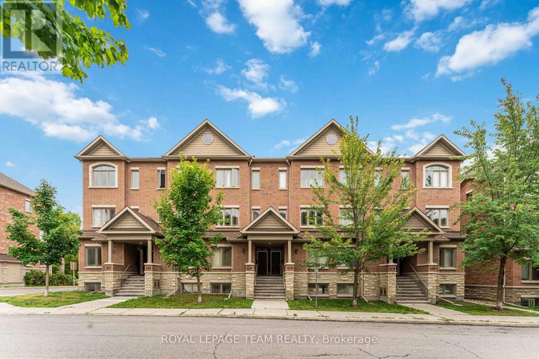 28829155/422-leboutillier-avenue/carson-meadows/ottawa/ontario/K1K2V7_1