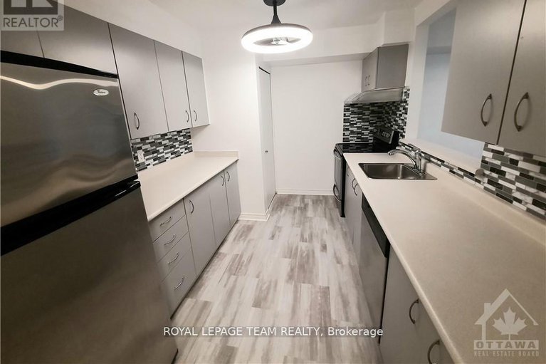 29155786/213-316-lorry-greenberg-drive/hunt-club-parkgreenboro/ottawa/ontario/K1T2P4_3