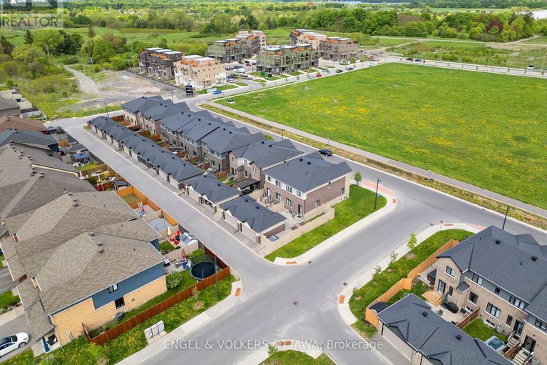 28377095/624-mikinak-road/cfb-rockcliffe-and-area/ottawa/ontario/K1K3X7_49