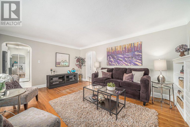 28813104/98-dagmar-avenue/vanier/ottawa/ontario/K1L5T4_7