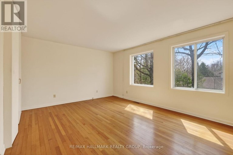 29680907/570-minto-place/rockcliffe/ottawa/ontario/K1M0A8_35