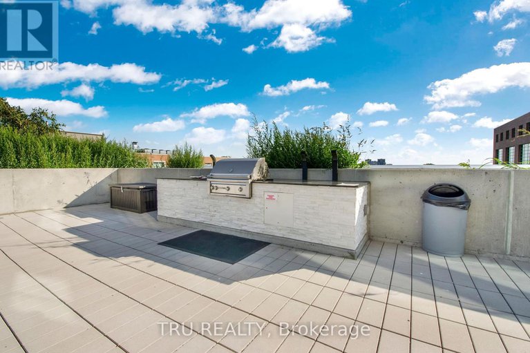 29094259/910-485-richmond-road/westboro-west/ottawa/ontario/K2A3W9_40