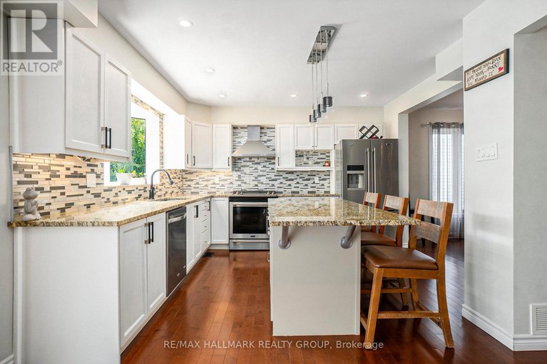 28776814/11-ellisson-way/hunt-club-park/ottawa/ontario/K1G4N9_12