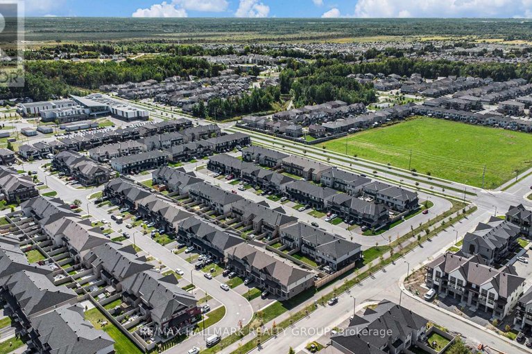 28862057/754-cairn-crescent/mer-bleuebradley-estatesanderson-park/ottawa/ontario/K1W0P4_42