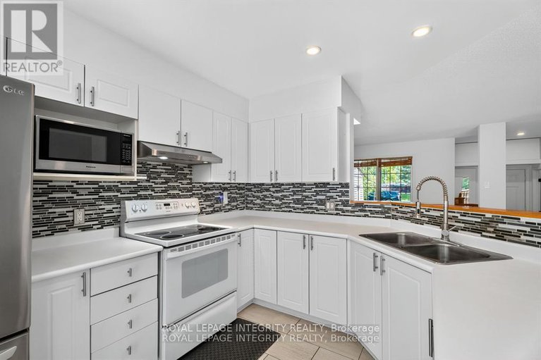28822813/3700-rivergate-way/quinterra/ottawa/ontario/K1V1K1_18