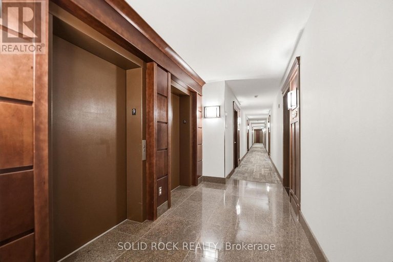 29649227/910-200-besserer-street/sandy-hill/ottawa/ontario/K1N0A7_15