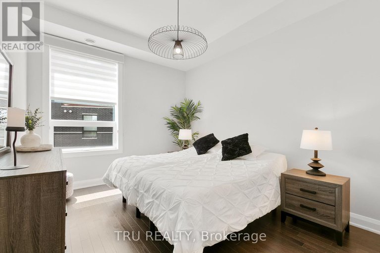 28771647/102-100-cortile-private/riverside-southgloucester-glen/ottawa/ontario/K1V2S8_32
