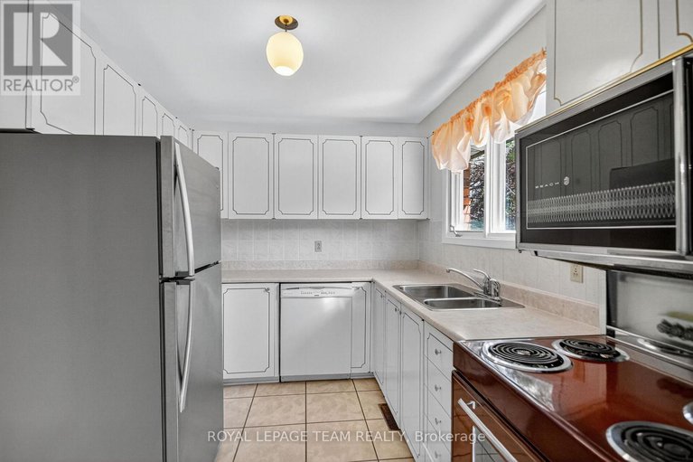 28961785/1900-southampton-court/braemar-park/ottawa/ontario/K2C0W3_12