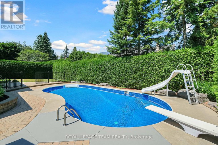 28637623/20-renshaw-avenue/stittsville-central/ottawa/ontario/K2S1G9_45