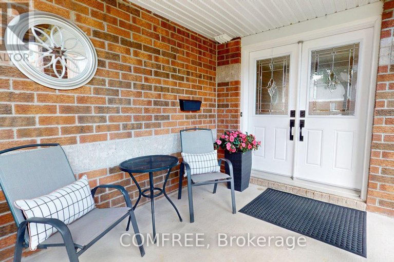 28589610/2112-bergamot-circle/springridgeeast-village/ottawa/ontario/K4A4R4_2