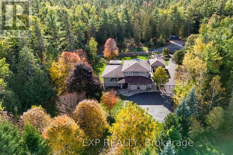 29064554/10-carlisle-circle/remainder-of-stittsville-area/ottawa/ontario/K0A1B0_1