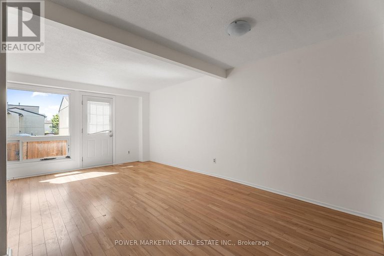 28515653/1280-bethamy-lane/beacon-hill-south/ottawa/ontario/K1J8P3_11